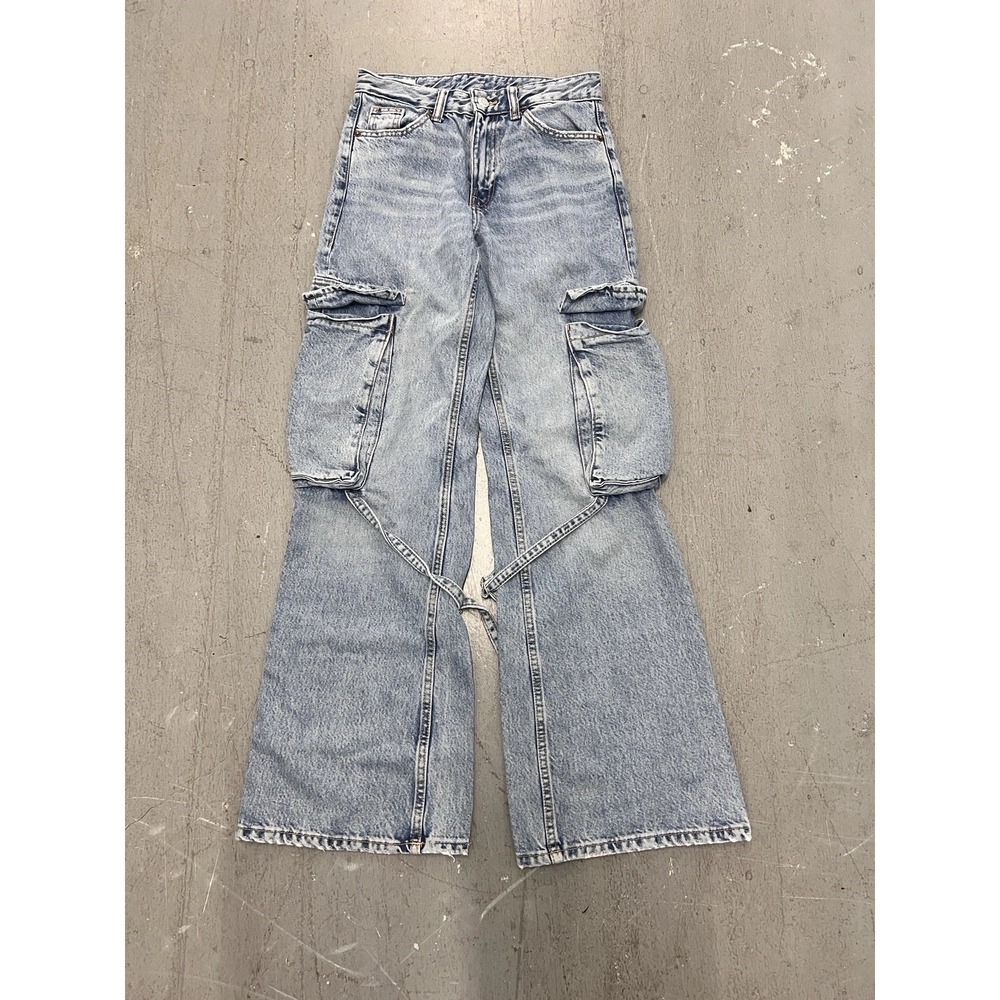 Zara Light Wash Denim Cargo Jeans Women's Size 28x32 Relaxed Fit Utility Pants